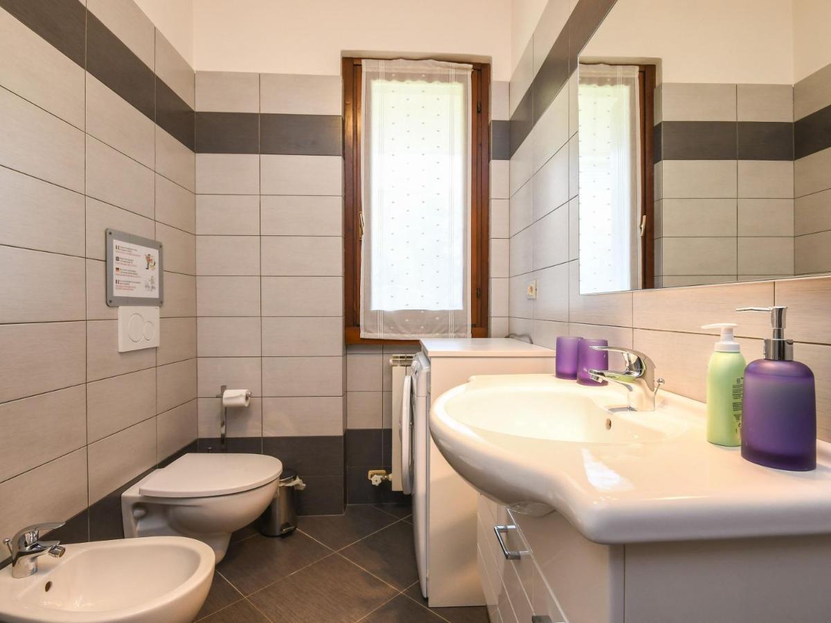 Appartamento Casa Barbara Salò Esterno foto